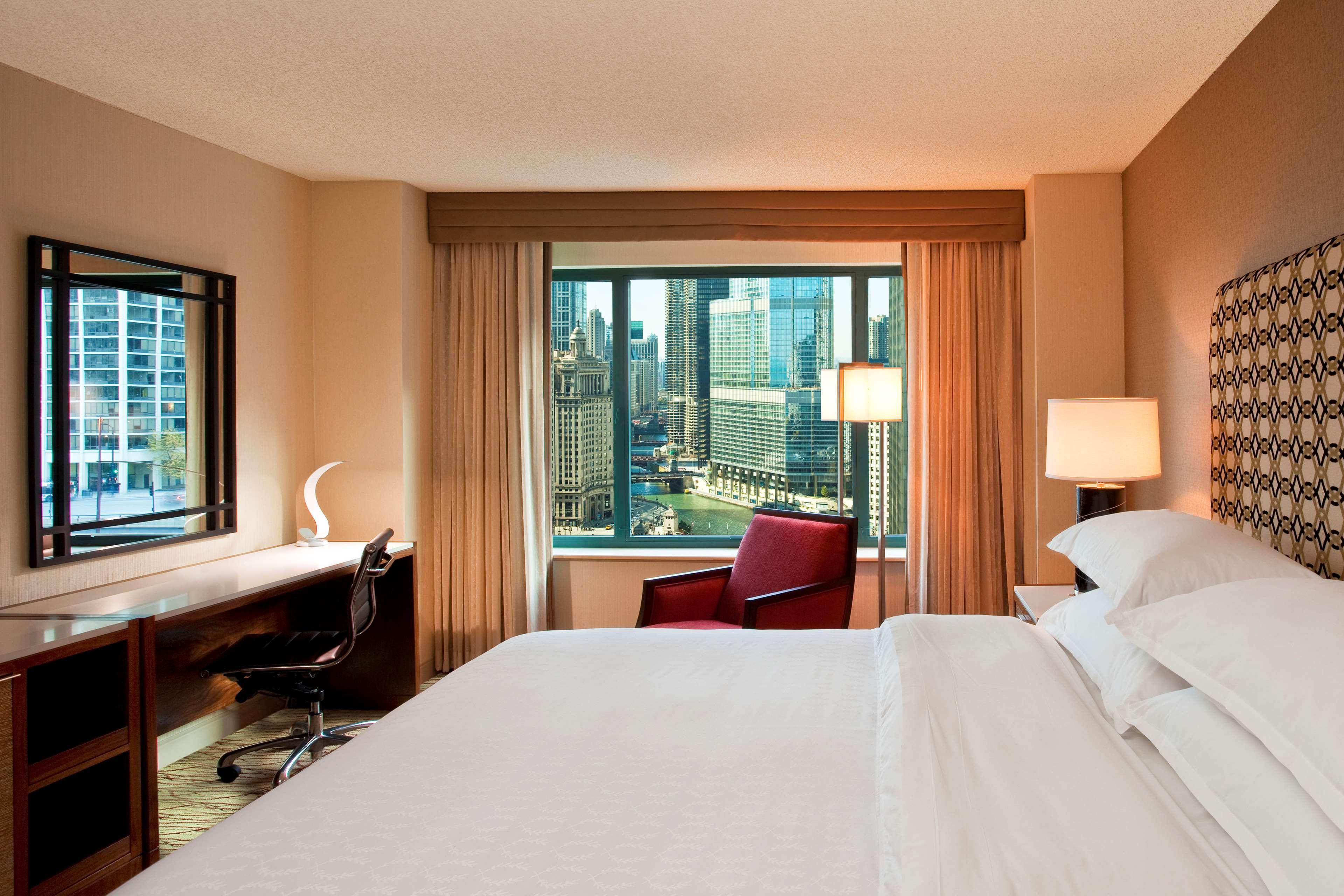 Sheraton Grand Chicago Riverwalk Værelse billede