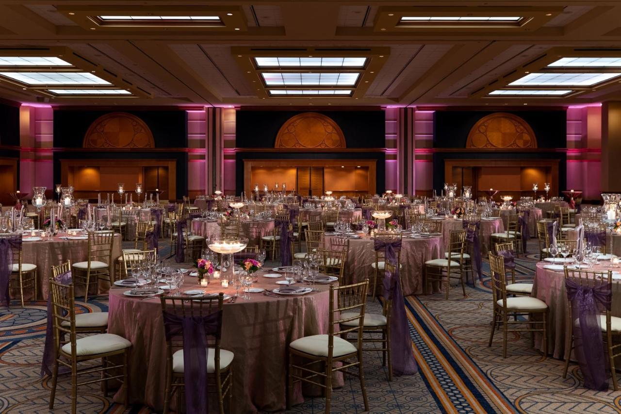 Sheraton Grand Chicago Riverwalk Eksteriør billede